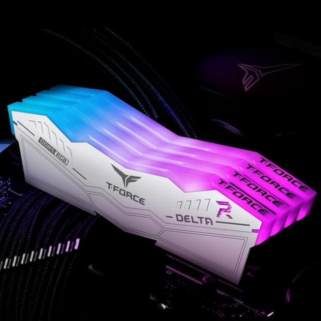 Detalle de team-group T-FORCE DELTA RGB DDR5 6000MHz