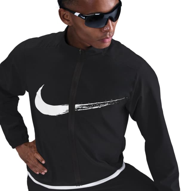 Detalle 2 de Nike Dri‑FIT Form Chaqueta hombre