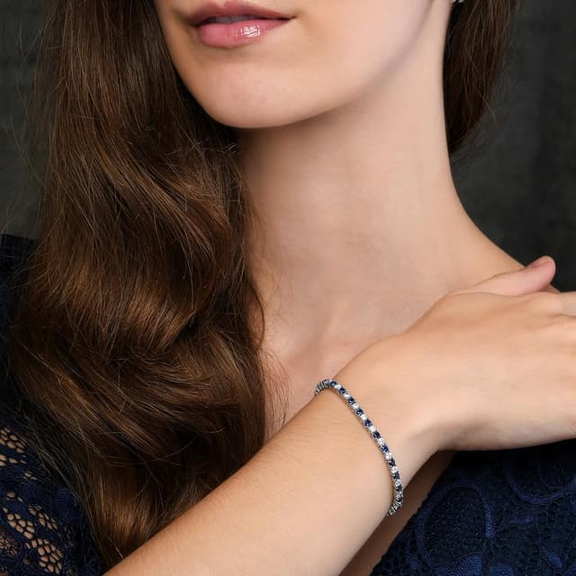 Detalle de Bracciale tennis Diamond Treats da donna in argento 925 con zirconi blu, verdi, rossi o bianchi