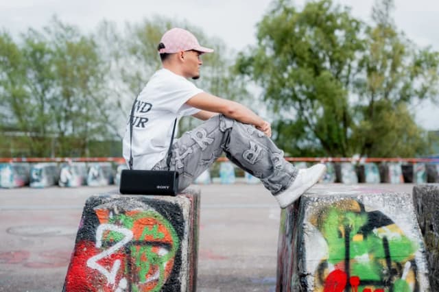 Thumbnail 15 de Sony ULT Field 3 Schwarz Doppelpack – 24 h Akku