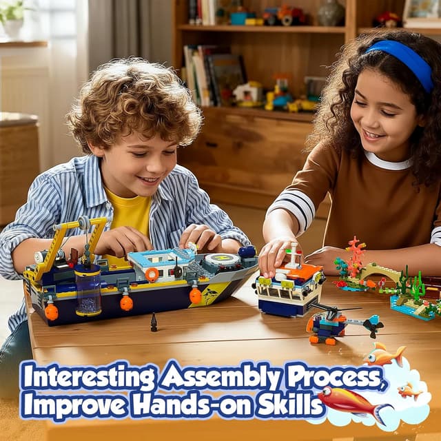 Thumbnail 6 de JAEUZKJYDA City Floatable Boat Building Set with LED Light (Arctic Ocean Explorer) + Crane, Submarine, Helicopter