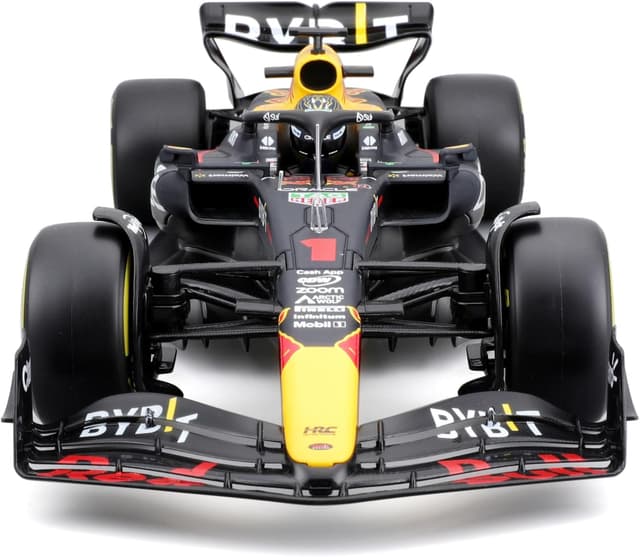 Detalle 2 de Bburago Formule 1 Red Bull 2023 1:18 #1 Verstappen avec casque – mini voiture de collection