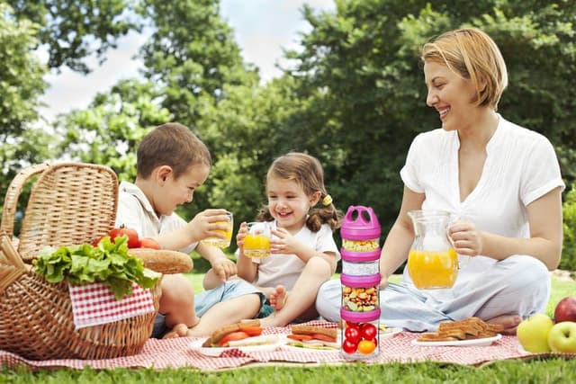 Thumbnail 6 de BeneLabel Snackdose Snackturm stapelbar mit 4 Fächern, 917 ml, auslaufsicher & BPA-frei (rot)