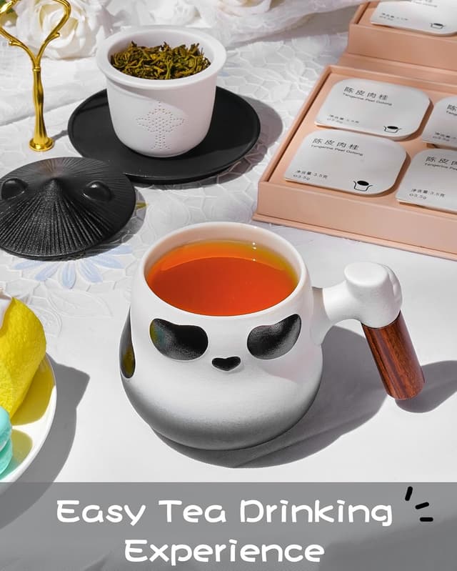 Thumbnail 6 de ZENS Panda Tea Cup with Infuser and Lid (330 ml) in Ceramic & Wood – Black and White