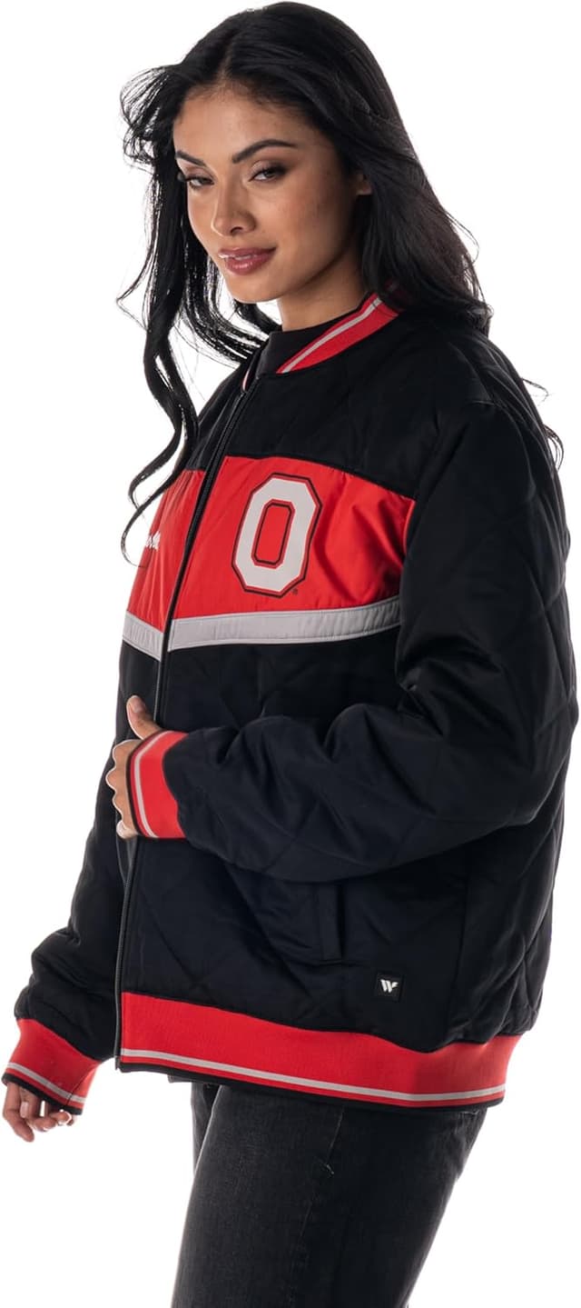 Detalle de The Wild Collective Unisex Ohio State Nylon Quilted Bomber Jacket