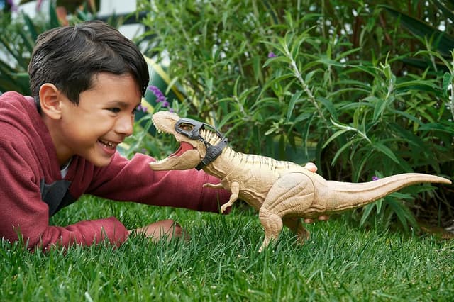 Thumbnail 1 de Mattel Jurassic World T-Rex Caccia e Divora