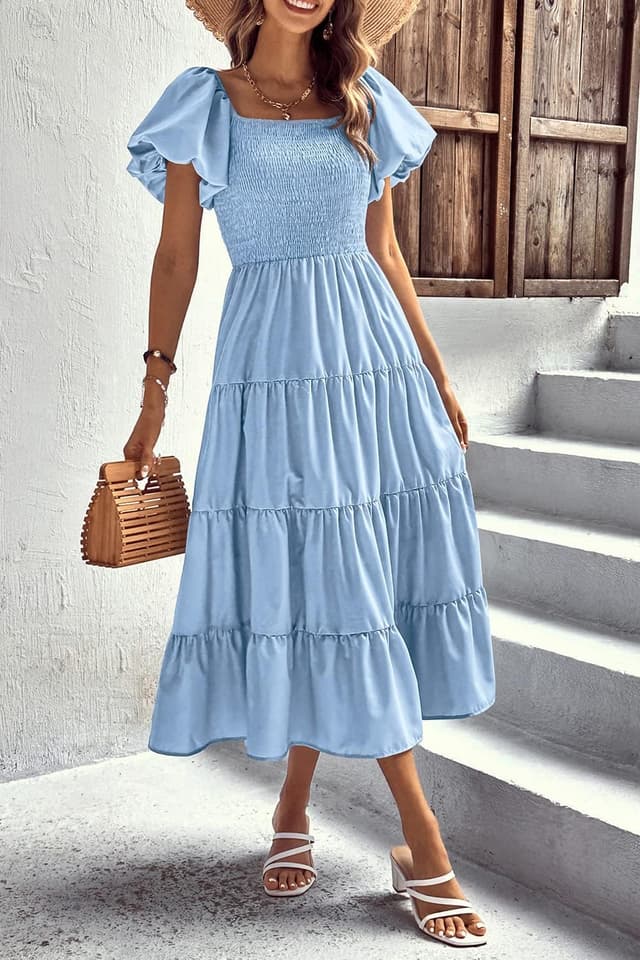 Detalle de PRETTYGARDEN Women’s Casual Summer Midi Dress with Square Neck, Smocking, and Tiered Ruffles