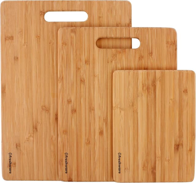 Detalle 2 de Freshware Bamboo Cutting Board Set of 3 (Knife Friendly) with Hanging Holes