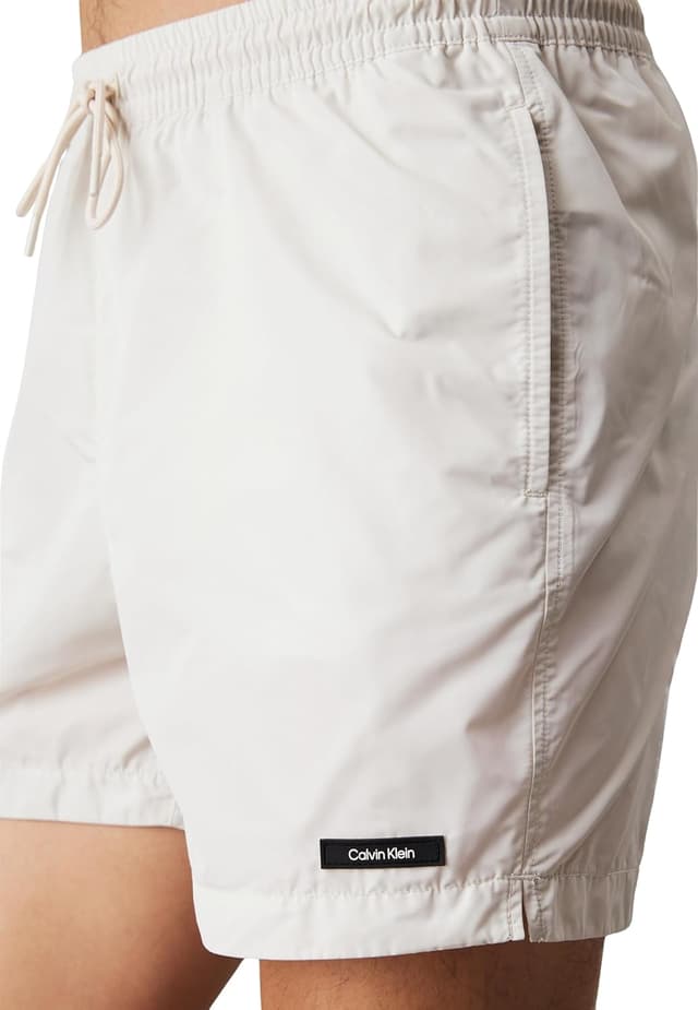 Detalle de Calvin Klein Men’s Medium Drawstring Swimming Trunks Long