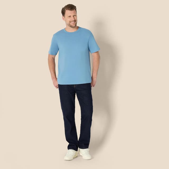 Detalle 2 de Amazon Essentials Men’s Relaxed-Fit Heavyweight Cotton T-Shirt (Prewashed 100% Cotton)