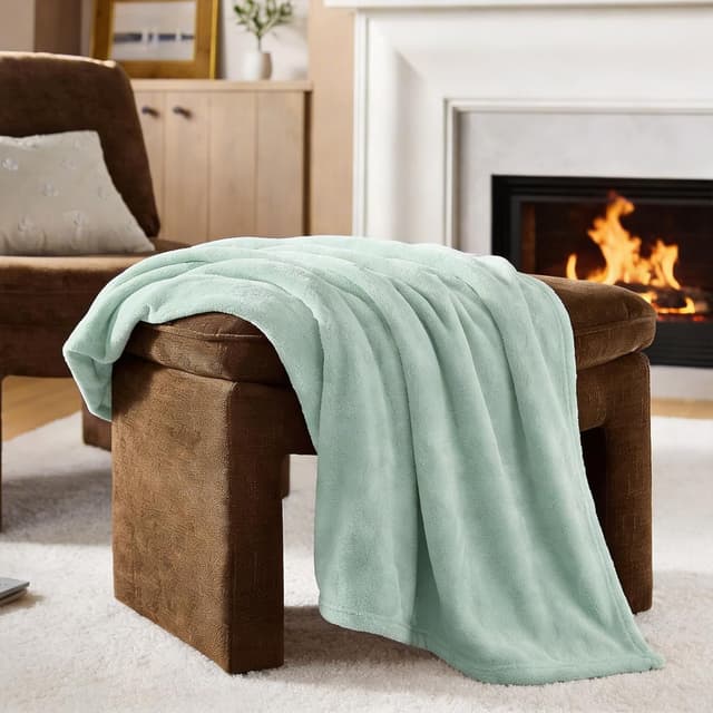 Detalle 2 de CozyLux Plaid couverture polaire 220x240 cm vert sauge