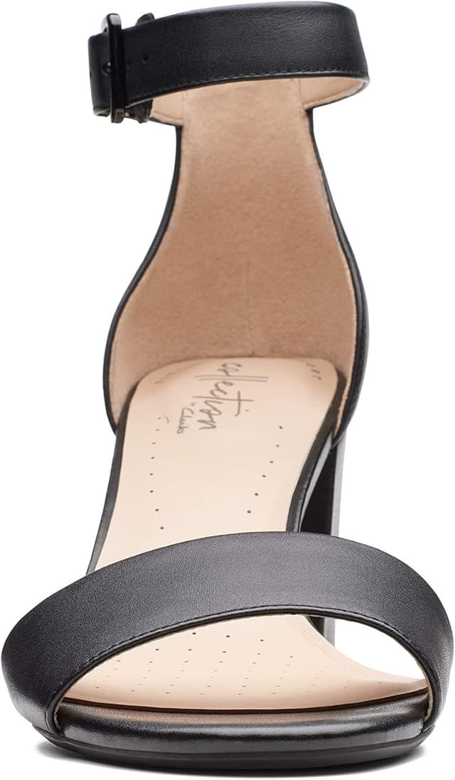 Detalle de Clarks Women’s Deva Mae Ankle Strap Heels