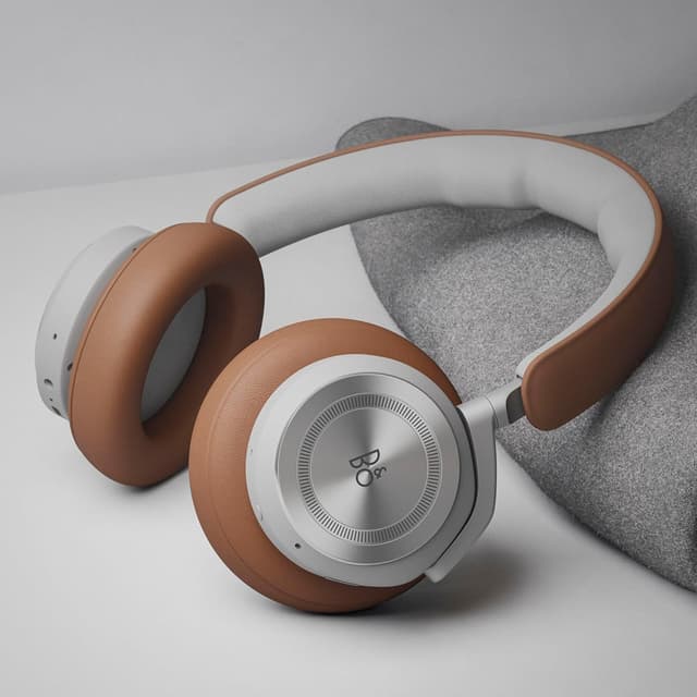 Detalle 2 de Bang & Olufsen Beoplay HX — Casque Bluetooth sans fil circum-aural premium avec réduction de bruit et jusqu’à 40 h