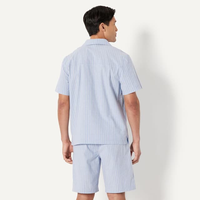 Detalle de Amazon Essentials Herren-Schlafanzug-Set aus Baumwoll-Popeline mit Kurzarmhemd und Shorts