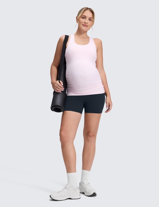 Detalle de CRZ YOGA Butterluxe — short de maternité pour yoga et post-partum (taille très haute, coupe ventre)