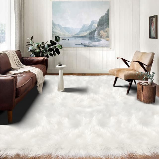 Detalle de Latepis 12x12 Faux Fur Area Rug (White) — Washable Shag/Ssheepskin-Style Rug for Bedroom & Living Room