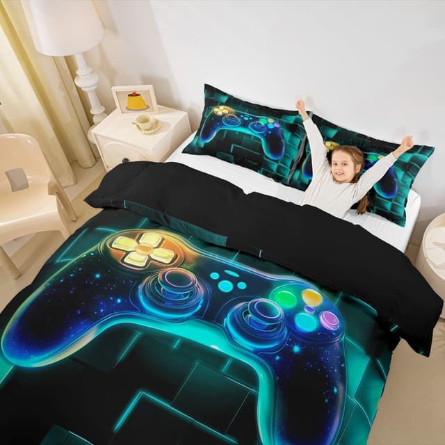 Detalle de Homewish Boys Gaming Duvet Cover Set (Double) – Reversible blue gamer bedding with neon gamepad design