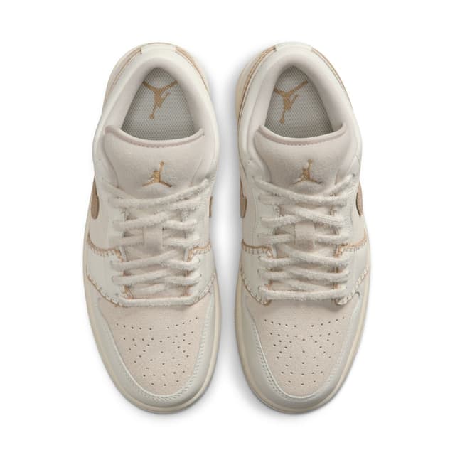 Detalle 2 de Nike WMNS AIR JORDAN 1 LOW SE zapatillas mujer
