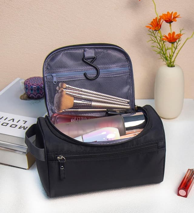 Detalle 2 de ONEGenug Reise-Kulturbeutel zum Aufhängen