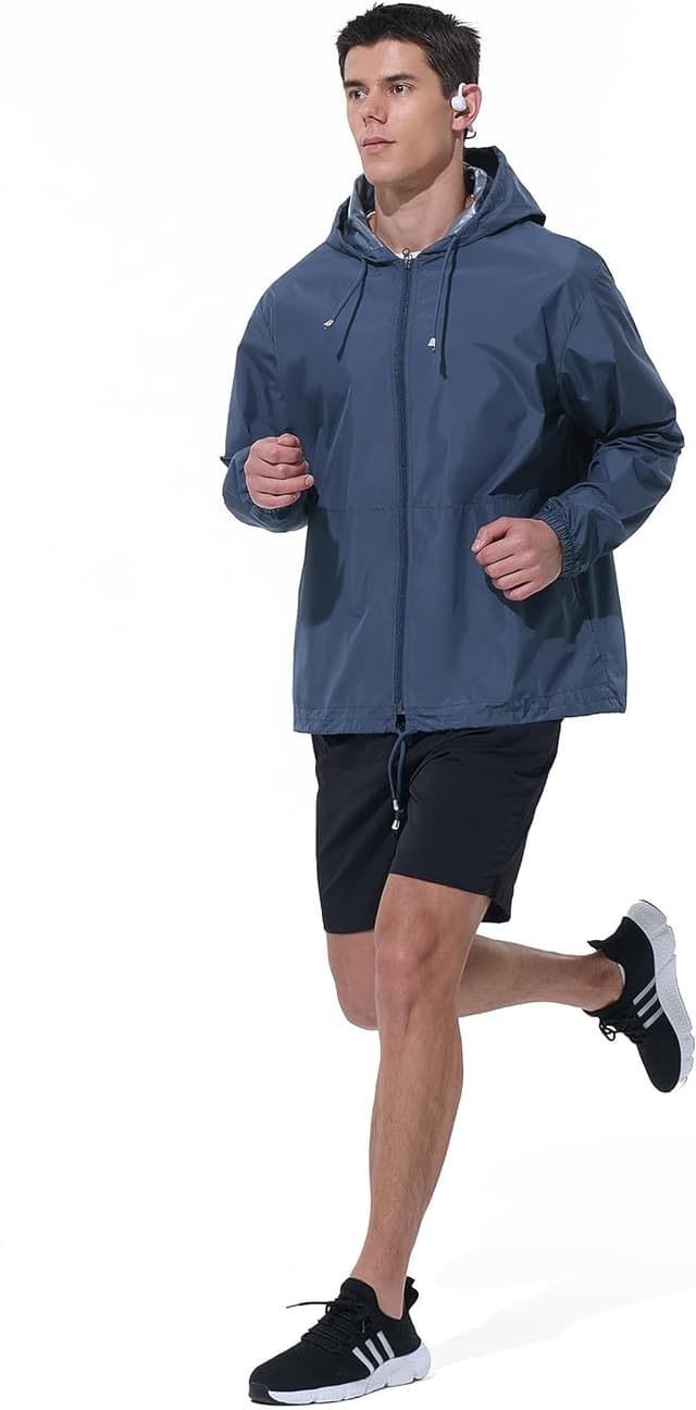 Detalle 2 de UIQUR Men’s Packable Rain Jacket Raincoat Windbreaker with Adjustable Hood