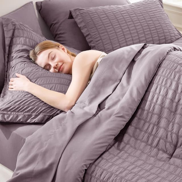 Thumbnail 6 de CozyLux Oversized King Comforter Set in Dusty Purple Seersucker (7-Piece Bed-in-a-Bag)