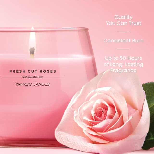 Detalle de Bougie parfumée Yankee Candle Studio Fresh Cut Roses (40 à 65 h) : roses fraîches, ambiance soignée