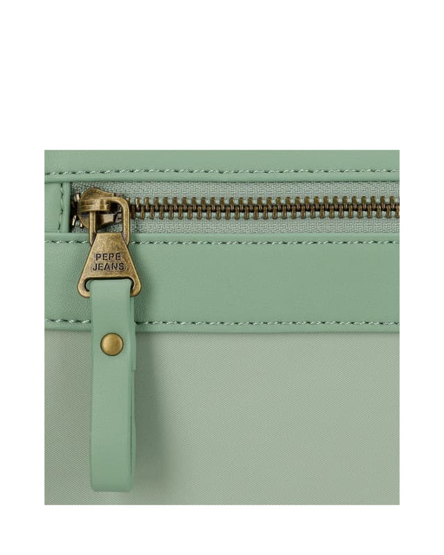 Detalle 2 de Pepe Jeans Morgan bolsa de viaje 20 L