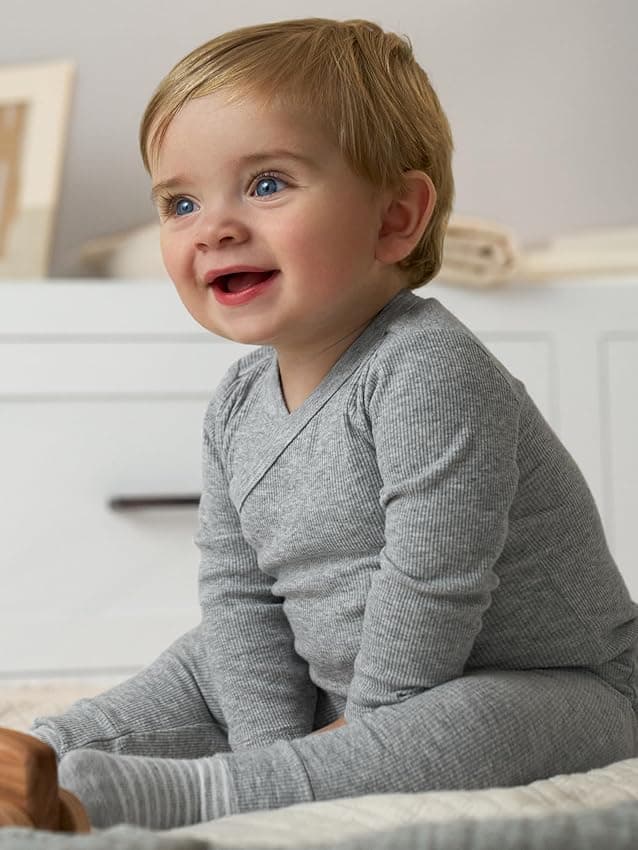 Detalle 2 de Simple Joys by Carter's 4-Pack Neutral Pant 3-6 meses 👶