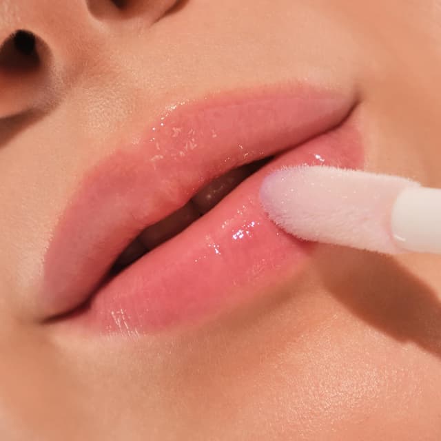 Thumbnail 6 de essence Hydra Kiss Lip Oil Trio 01 Lip’s Choice Award