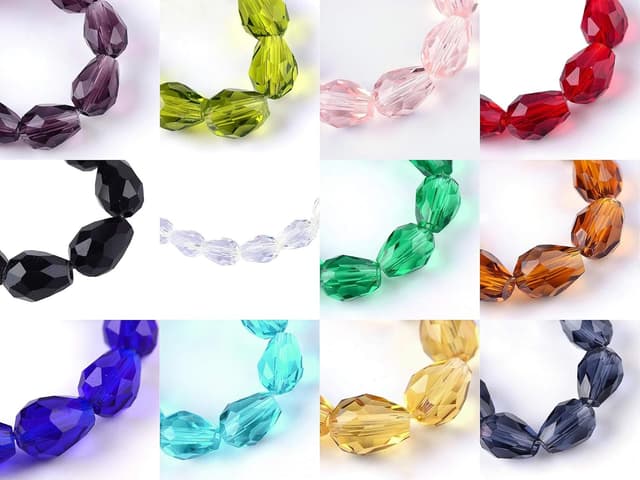 Detalle 2 de Perlin Tschechische Kristall-Perlen im Tropfenformat, facettiert (hellblau) – 15 Stück, 8 x 6 mm