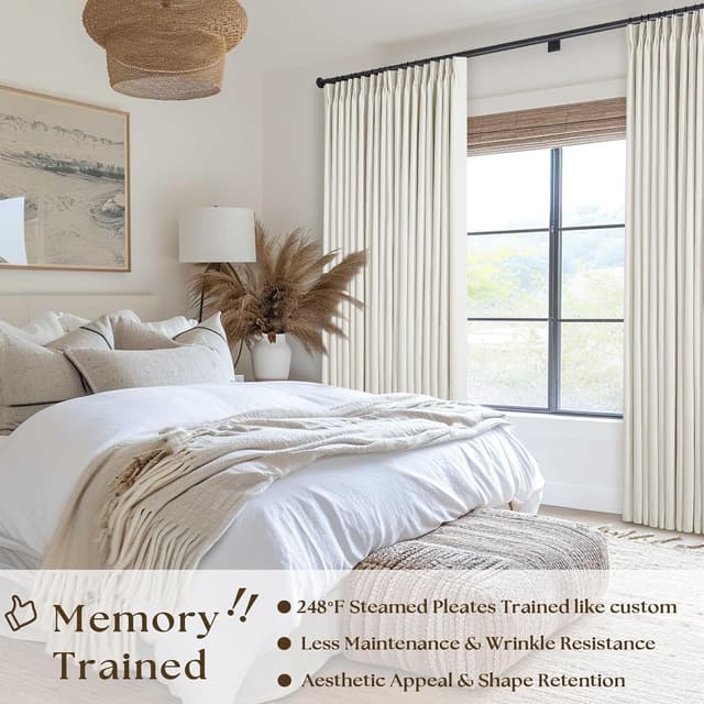 Thumbnail 1 de TWODRAPES 60x90 100% Blackout Pinch Pleat Curtain