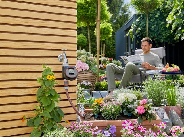Detalle 2 de Gardena Bewässerungssteuerung Flex 1890-20 für Balkon