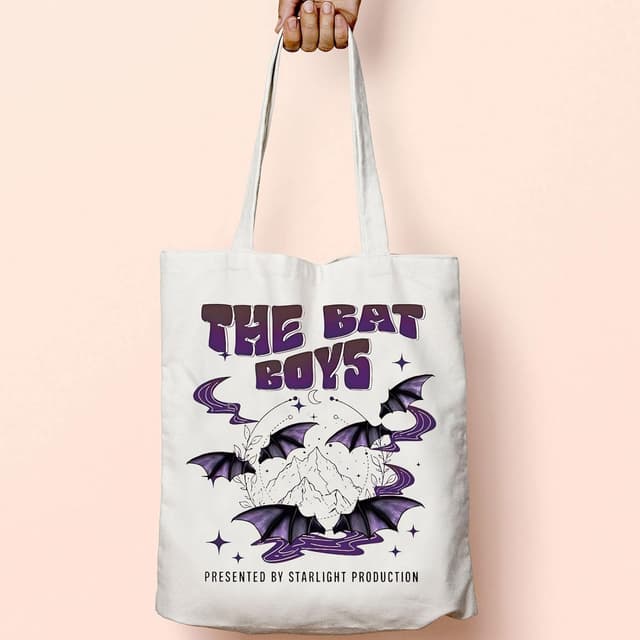 Detalle 2 de AKTAP Fantasy Book Lovers Tote Bag (Acotar Bat Boys / Velaris design) — large canvas shopping bag