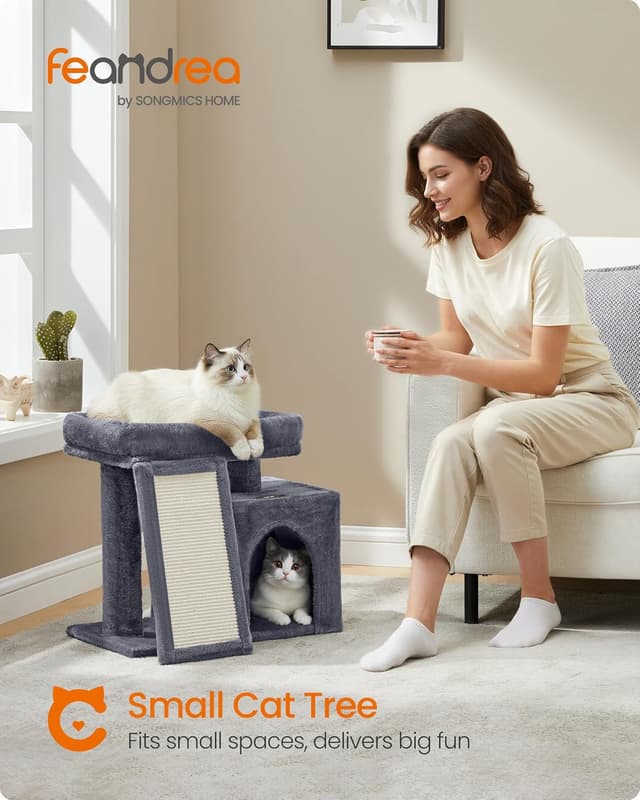 Detalle 2 de Feandrea Small Cat Tree (PCT010GS01) – compact cat tower with scratching ramp, cave & top perch