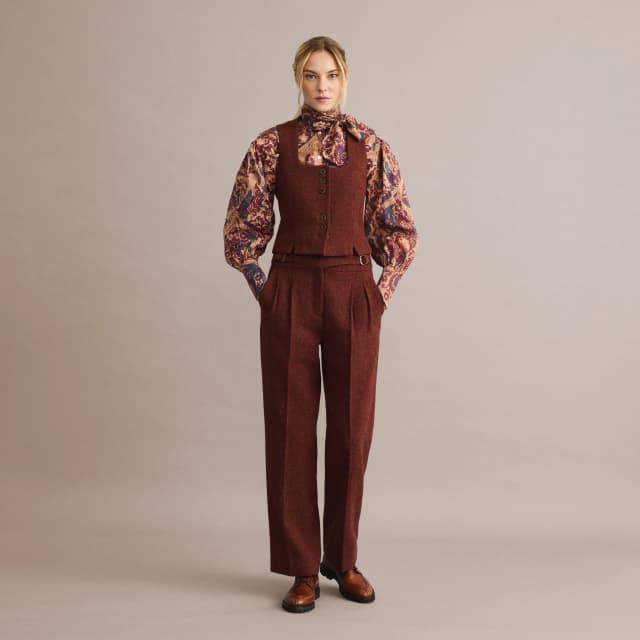 Detalle 2 de Verhunt camisa de mujer con lazo 100% algodón