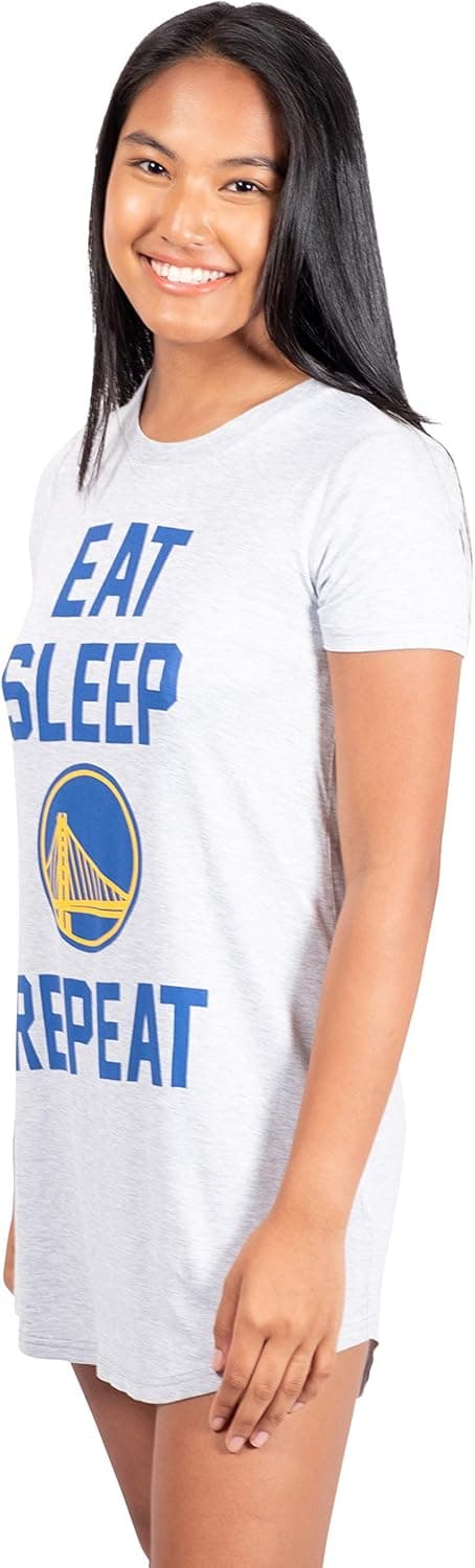Detalle 2 de Ultra Game Women’s NBA Official Super Soft Sleepwear Pajama Loungewear Tee Nightgown