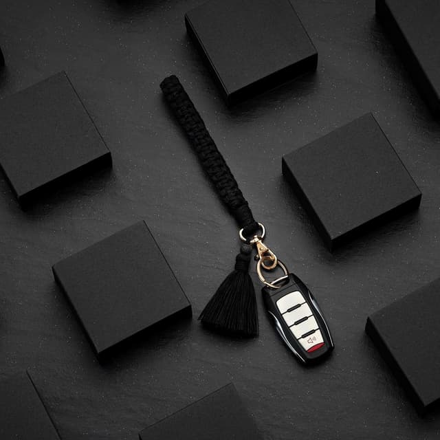 Detalle 2 de CHUQING Makramee-Schlüsselanhänger aus Baumwollkordel mit Quaste – weiches Schlüsselband für Damen