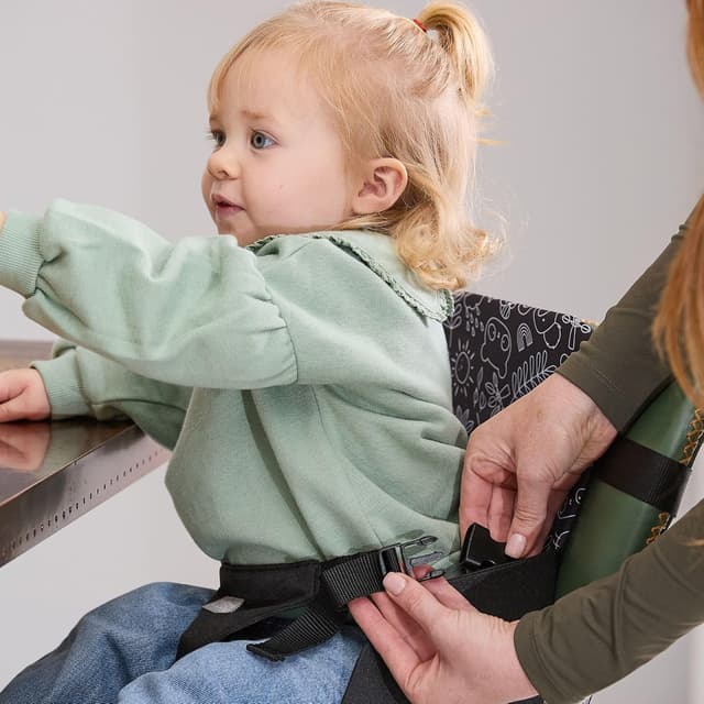 Thumbnail 2 de Nuby Siège Réhausseur 6 mois