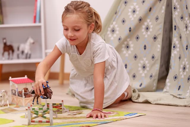 Detalle de Papo handbemalte Bauernhof-Figuren „Das Leben auf dem Bauernhof“ – Gärtner 39216, ab 3 Jahren