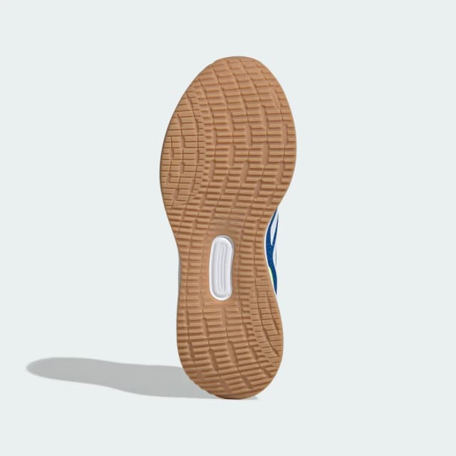 Detalle de adidas Runfalcon 5: zapatilla azul para correr y moverte con comodidad