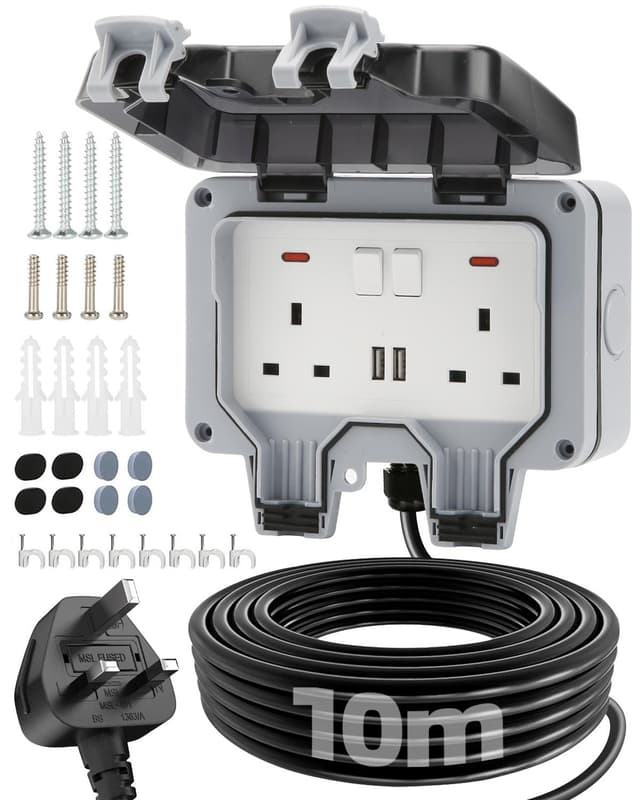Detalle de Olutula Outdoor Socket 10m Extension Lead with 2 USB Ports (IP66, 13A, weatherproof double socket)