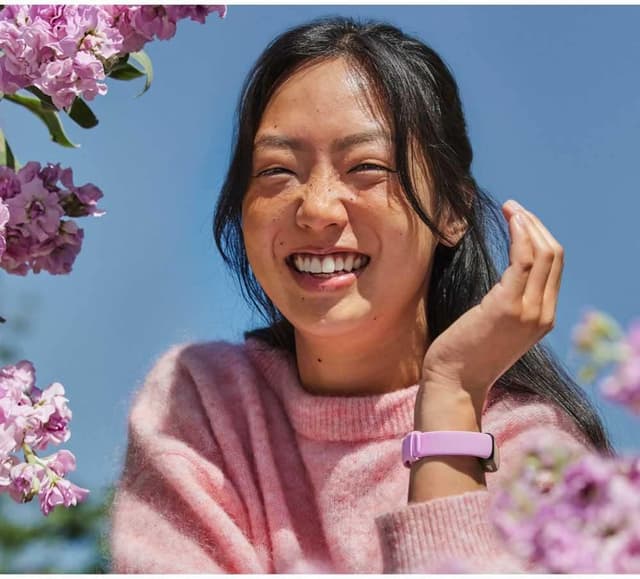 Thumbnail 1 de Fitbit Inspire 3 tracker fitness 10 giorni