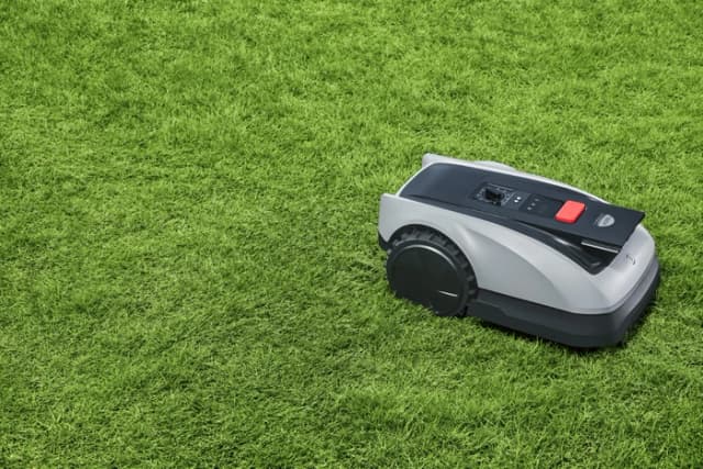 Thumbnail 11 de Ecovacs GOAT O600 RTK Mähroboter