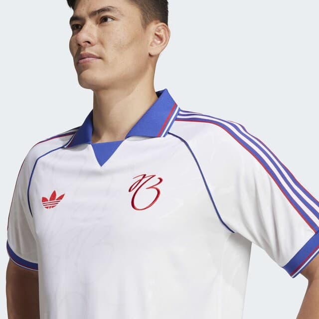 Detalle de Adidas Jude Bellingham camiseta fútbol