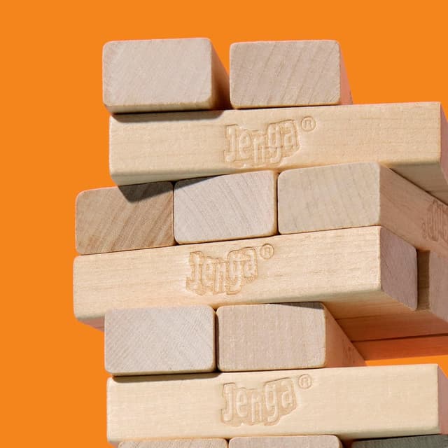 Detalle 2 de Hasbro Gaming Jenga con Dado Digital