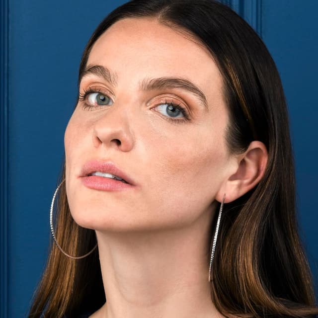 Detalle de Diamond Treats Boucles d’oreilles créoles en argent sterling 925 – effet torsadé et diamant, 15 mm