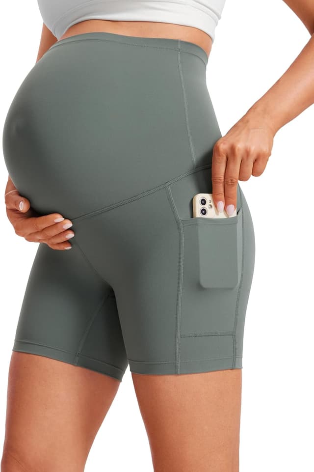 Detalle de CRZ YOGA Butterluxe pantaloncini premaman con tasche per yoga e relax (vita super alta)