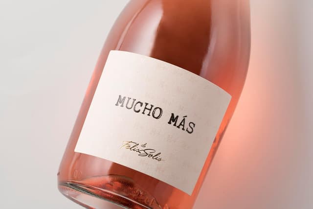Detalle 2 de Mucho Mas Sparkling Rosé 🍾 - Pack 6 botellas 750 ml