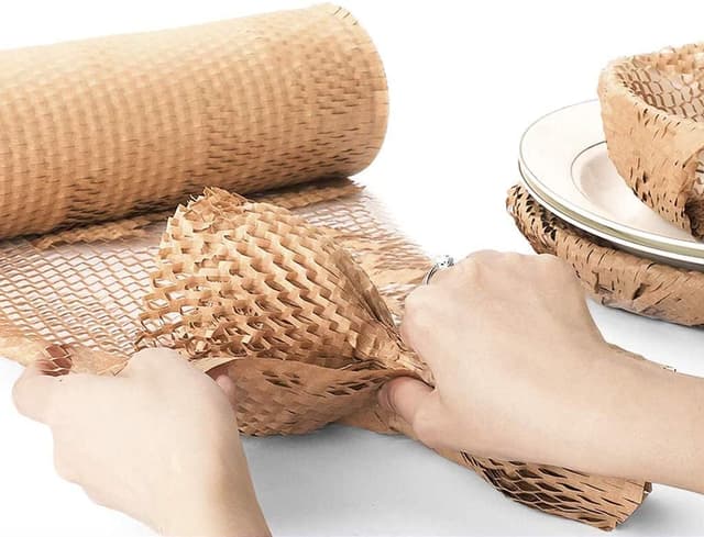 Detalle 2 de SZSYumUnion Honeycomb Packing Paper Roll 10m