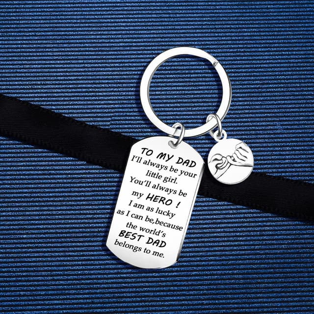 Detalle 2 de MADHAHEFU Dad Stepdad Keychain Keyring engraved “DNA doesn’t make you family…”